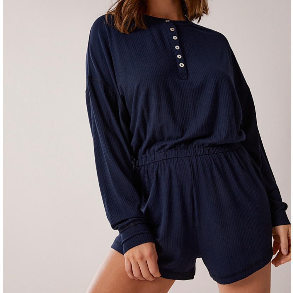 Navy blue long sleeve modal and viscose ribbed romper NWT